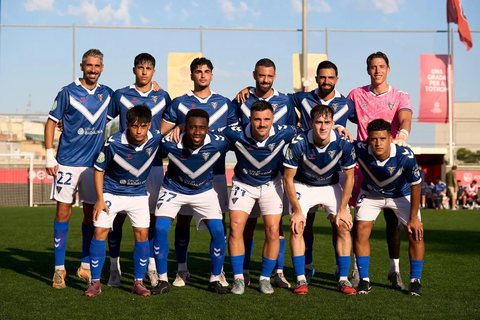 Plantilla del primer equipo del CF Badalona